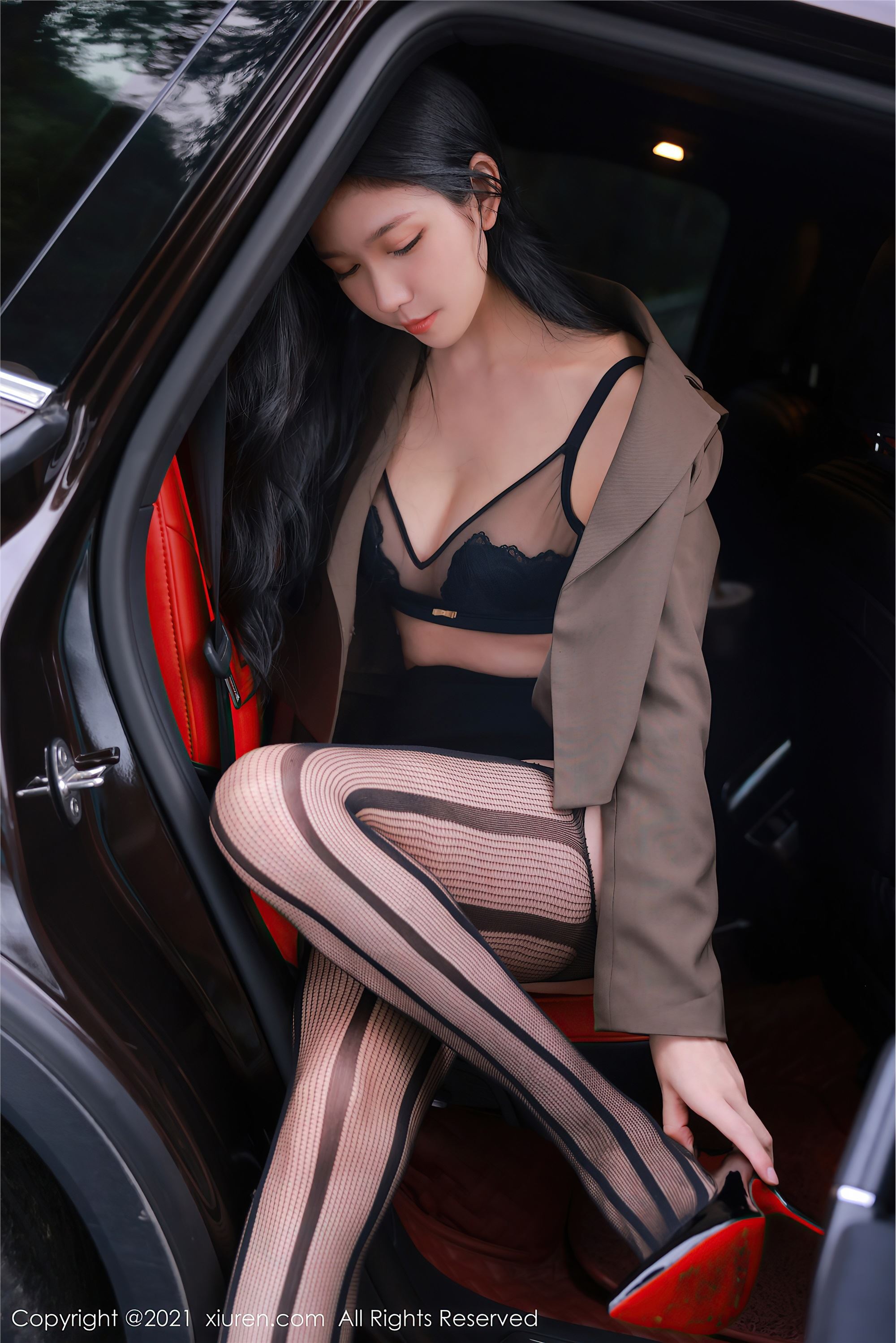 Xiuren秀人网 2021.11.08 NO.4179 李雅柔182CM